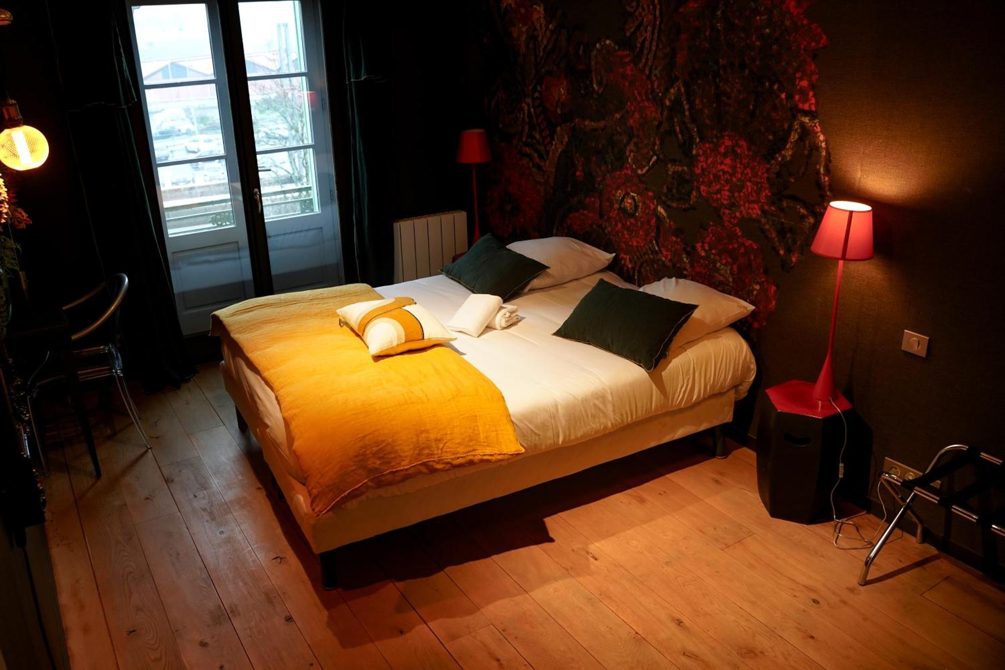La Villa Fleury - Apparthotel De Standing - La Rubis Brillance Et Douceur Limoges Exterior foto
